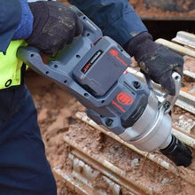 Carregar imagem no visualizador da galeria, CHAVE DE IMPACTO 1&quot; C/ 4 BATERIAS 1 CARREGADOR - W9491-K4E
